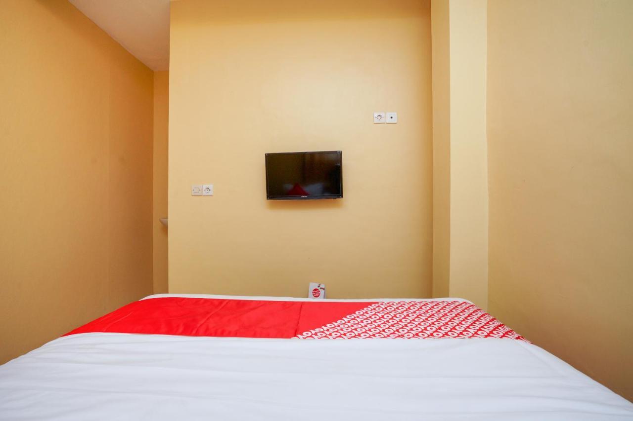Oyo 2656 Az Zahra Residence Syariah Surabaya Exterior photo
